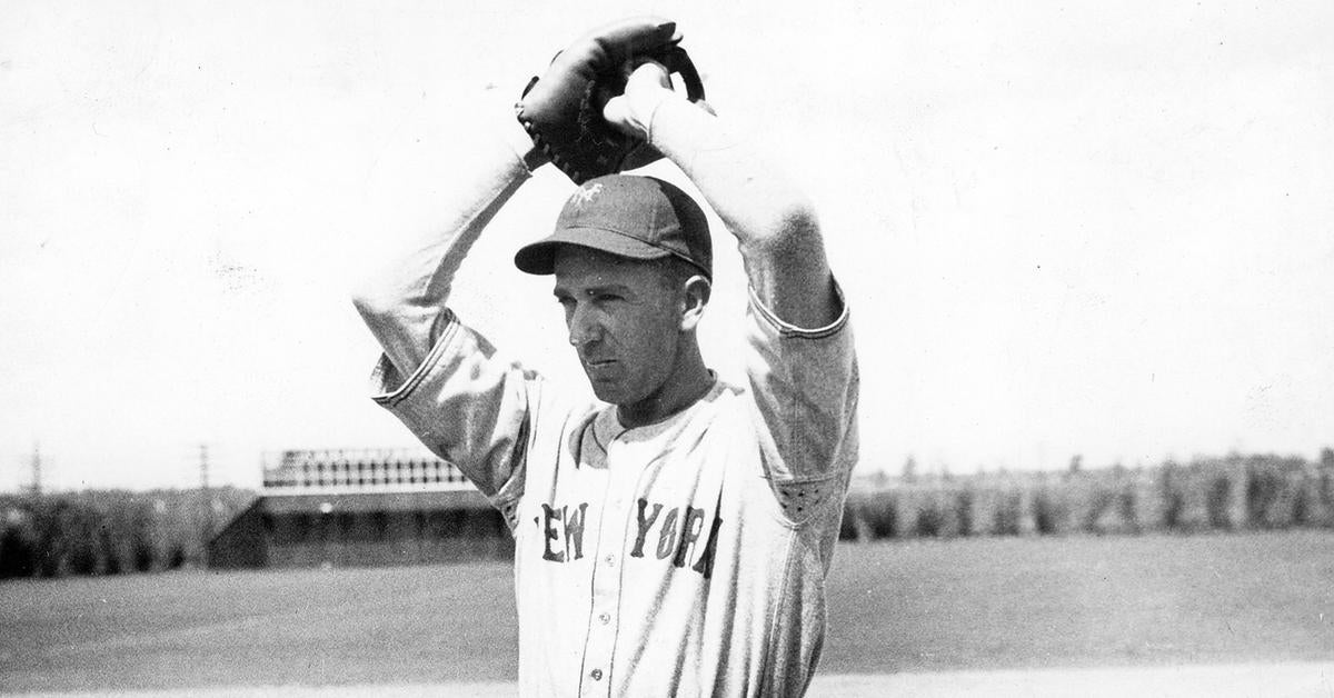 Carl Hubbell strikes out five Hall of Famers in succession at the All