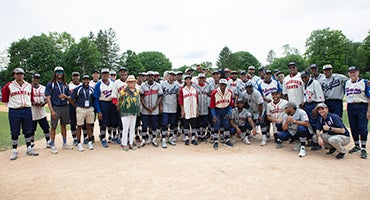 Hall of Famers and East-West Classic players group photo