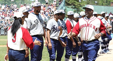 Ken Griffey Jr. introduced at East-West Classic