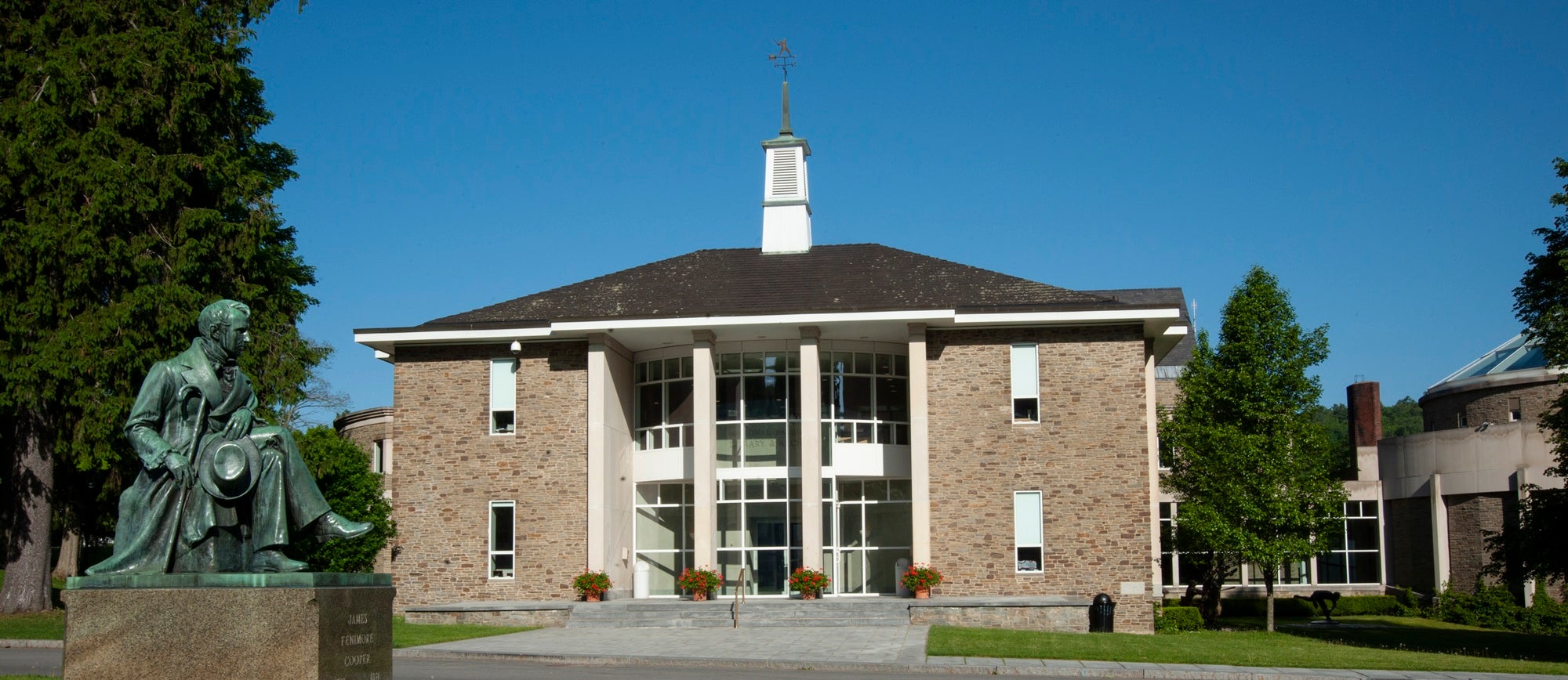 The National Baseball Library