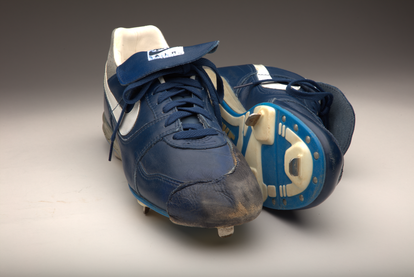 Cleats worn by Nolan Ryan when he throwing his 5,000th strikeout
