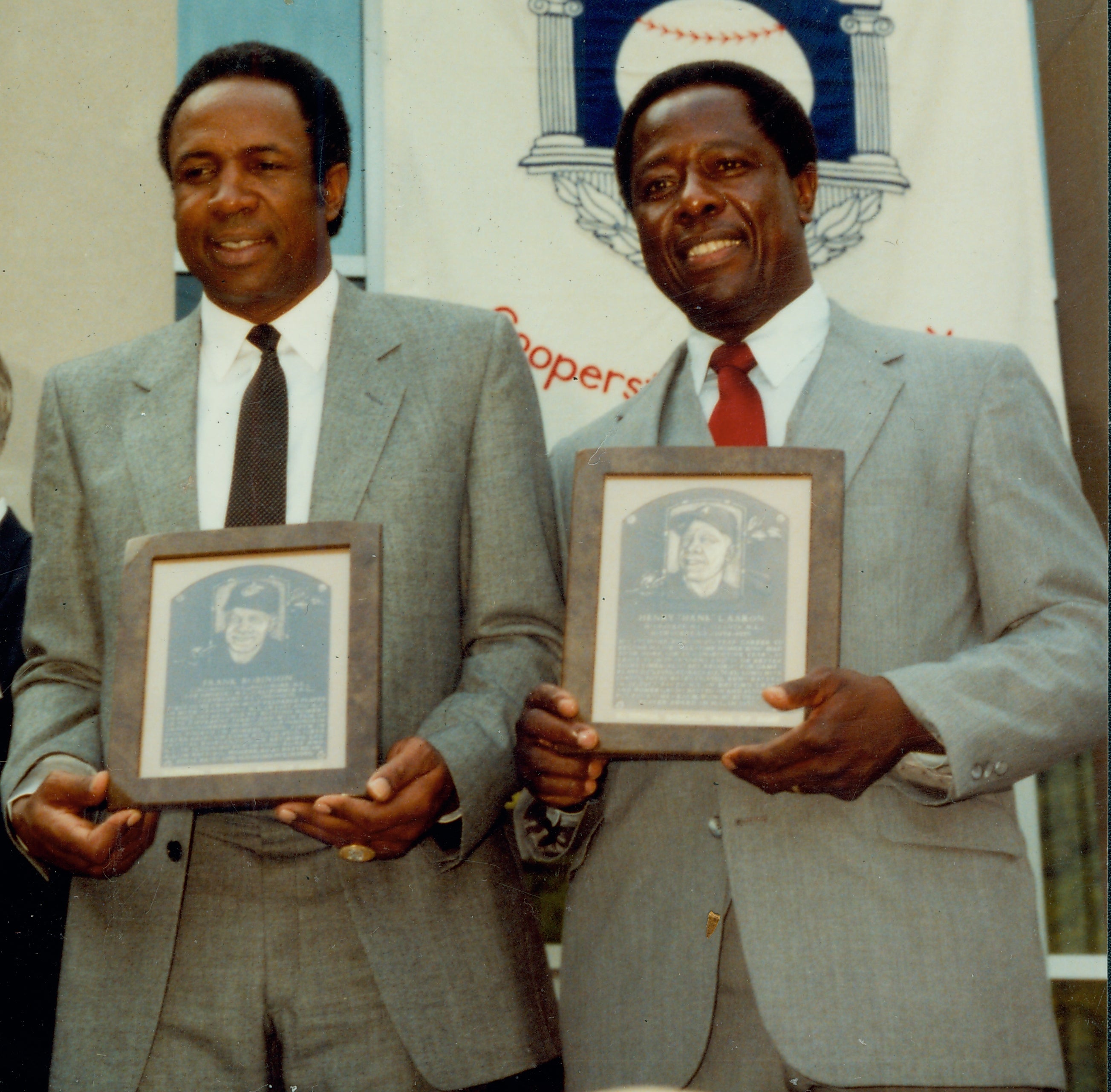 Aaron, Robinson elected to Hall of Fame