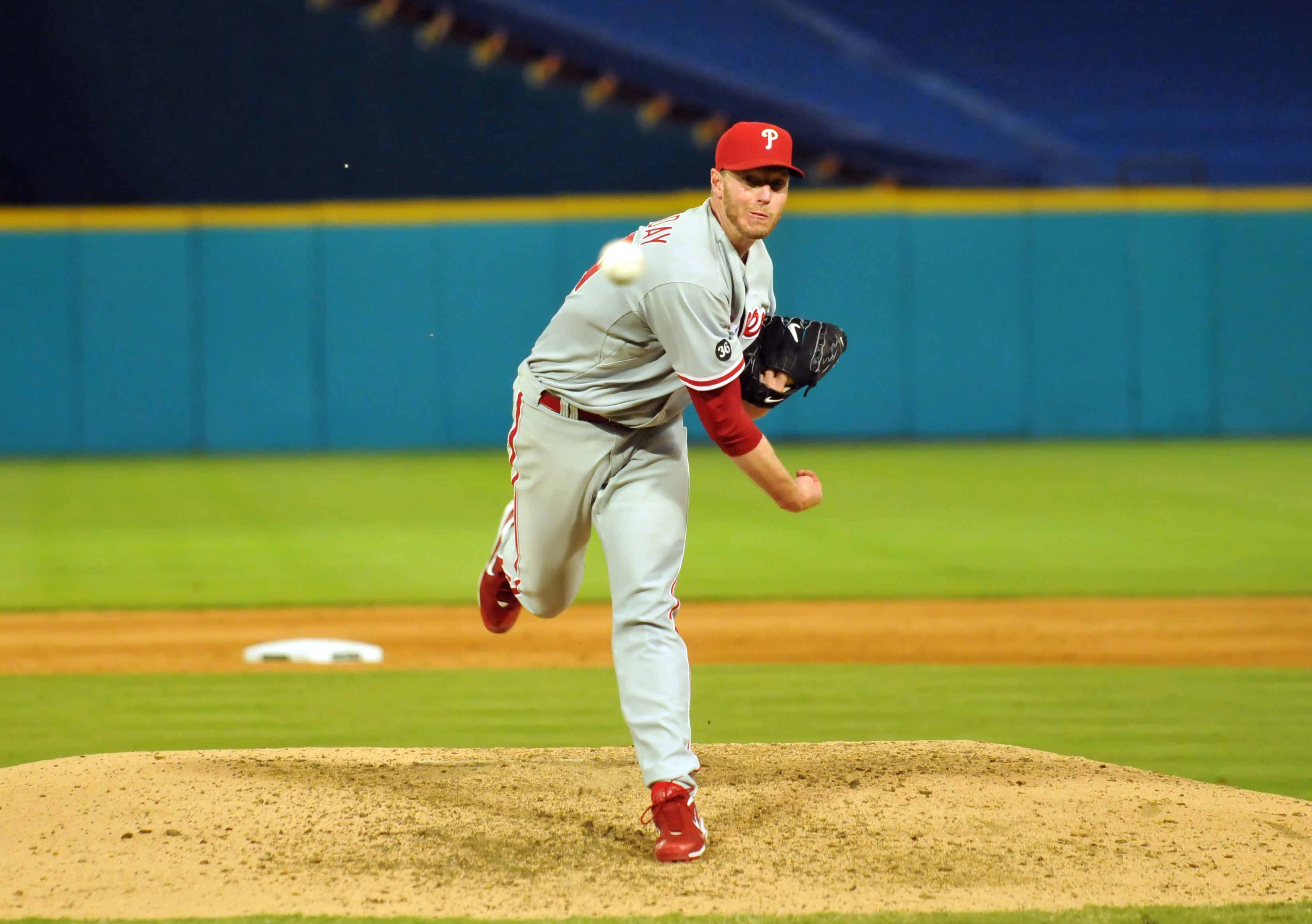 Roy Halladay Perfect Game: Phillies' Pitcher Throws Second