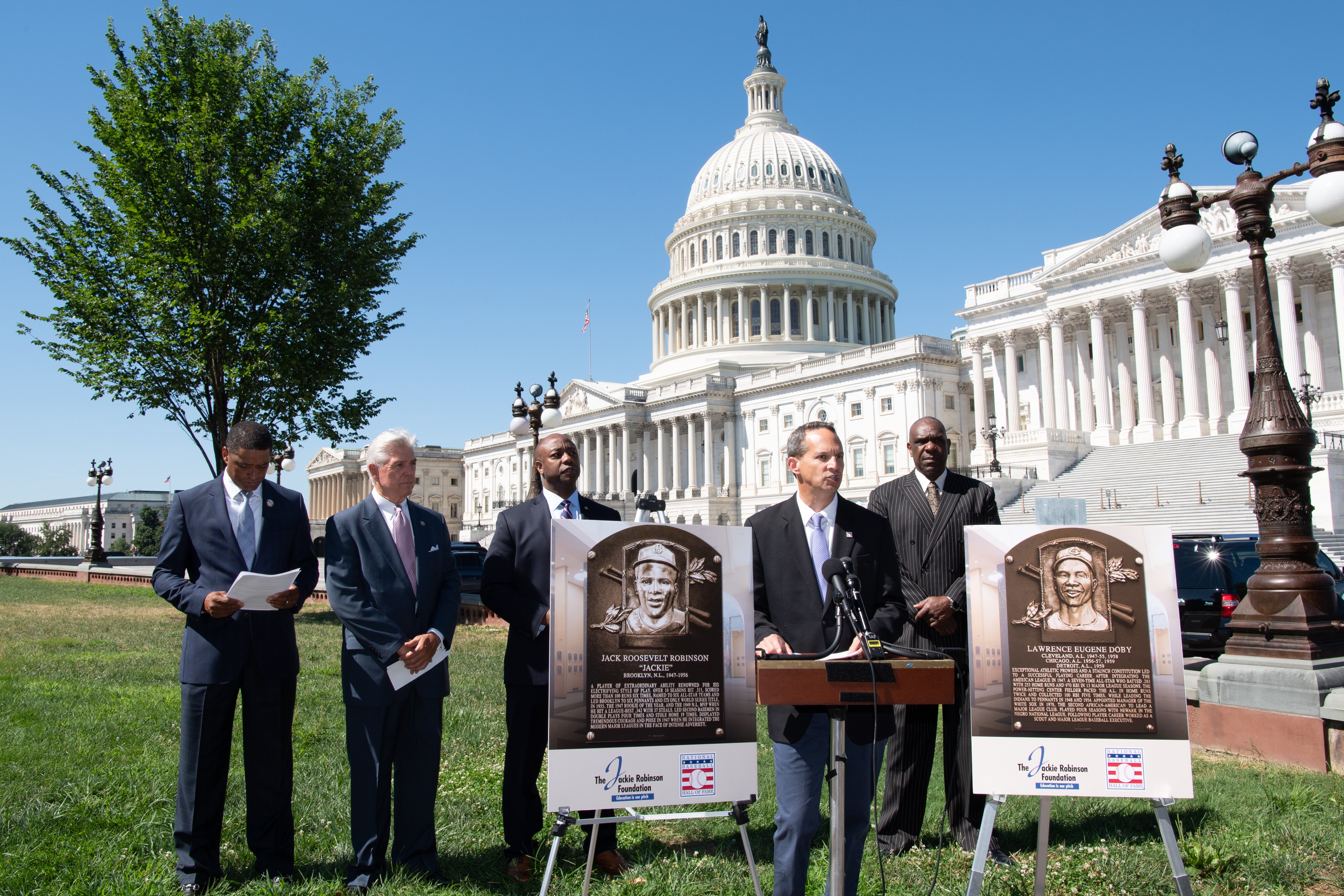 Congress Introduces Integration of Baseball Commemorative Coin Act