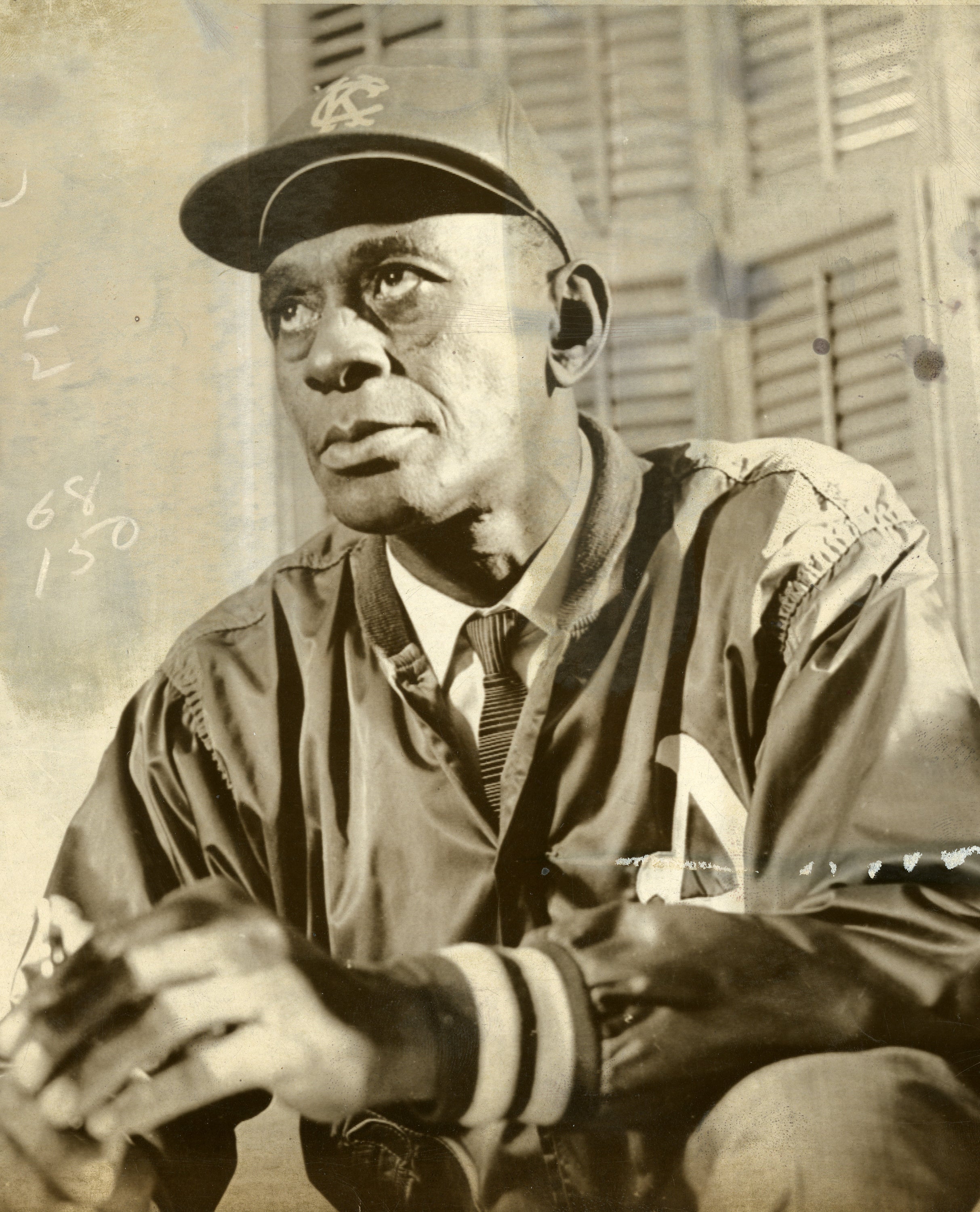 Satchel Paige pitches for A’s at age 59