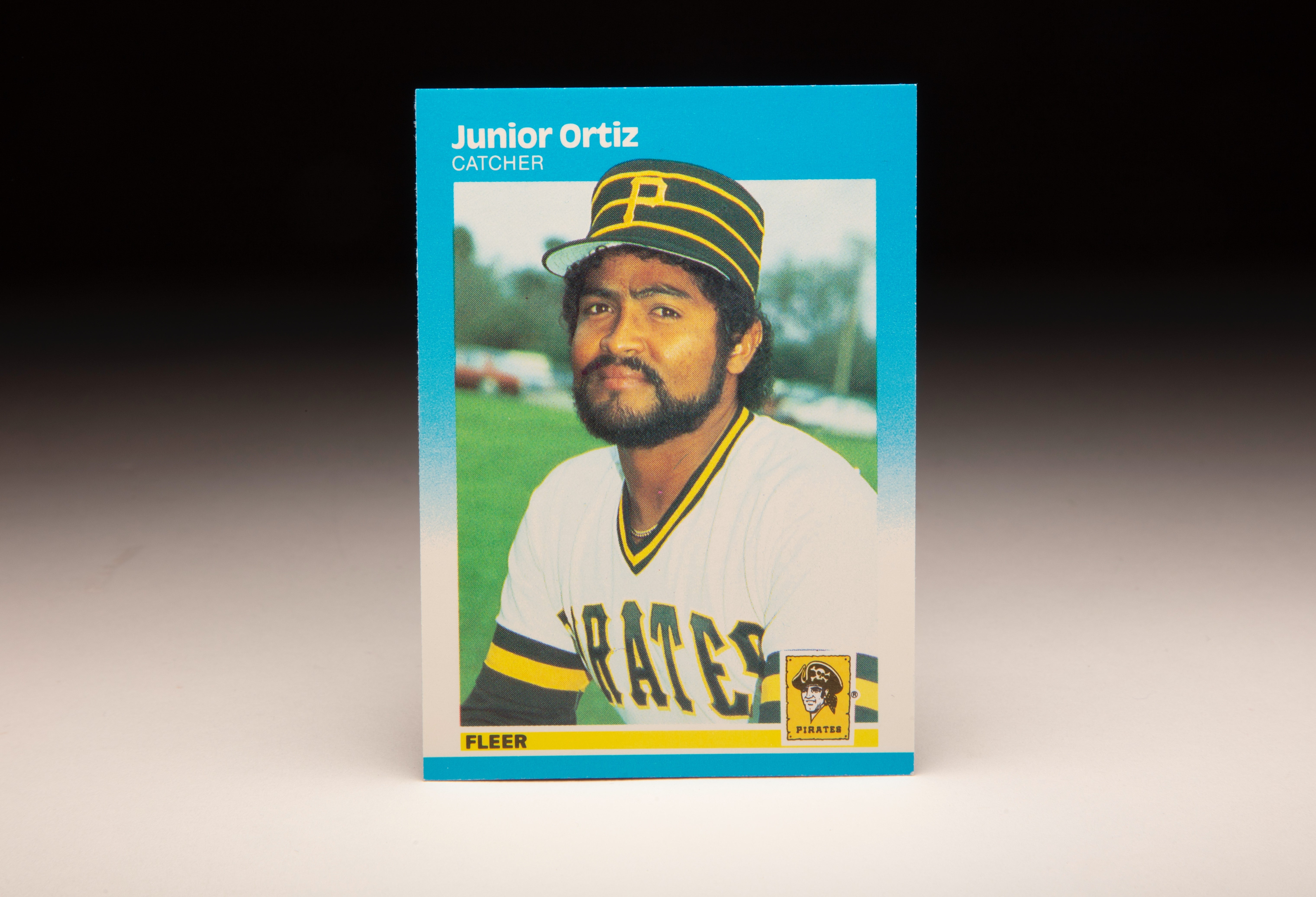 #CardCorner: 1987 Fleer Junior Ortiz