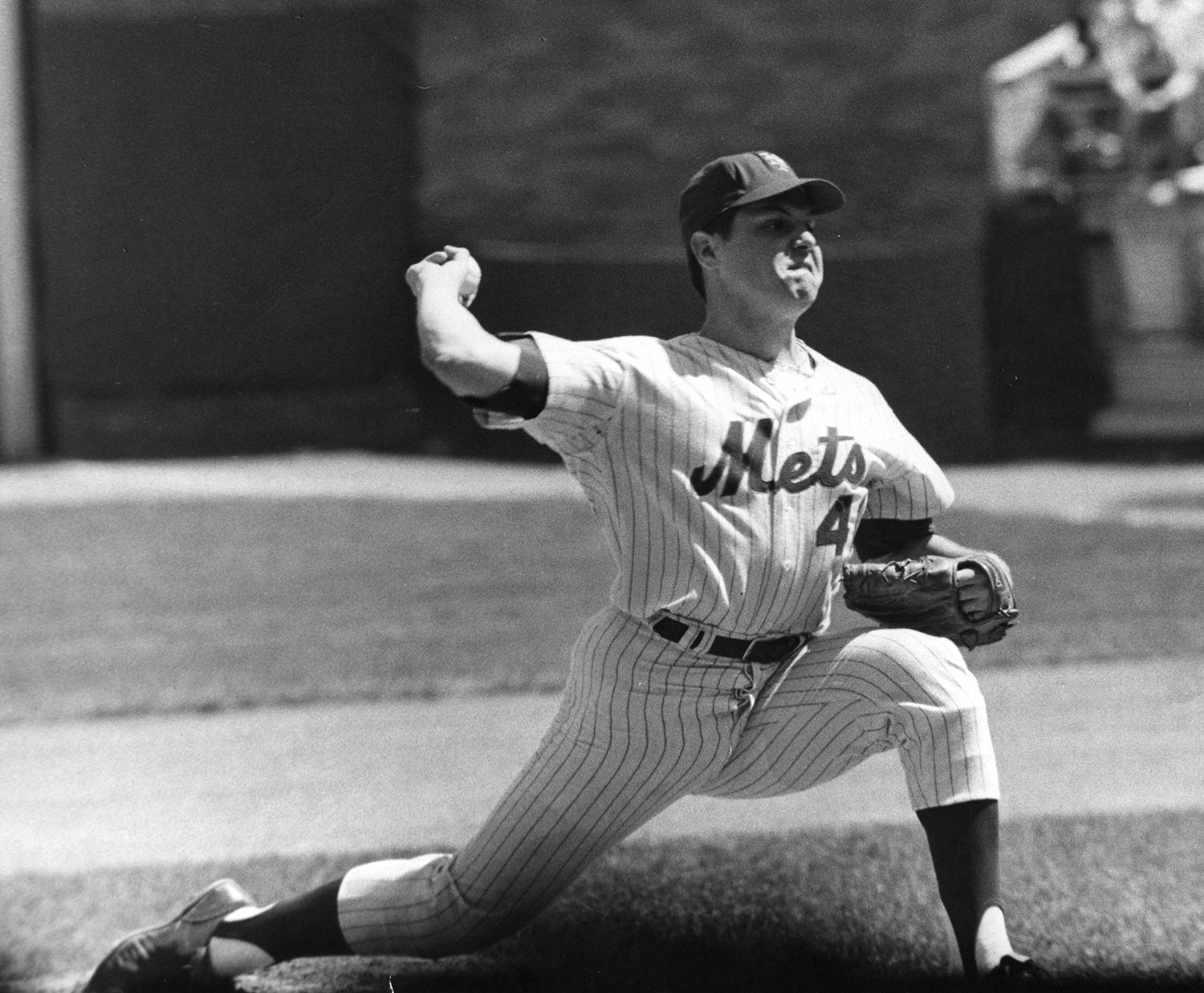 Seaver signs richest one-year deal for pitchers in MLB history
