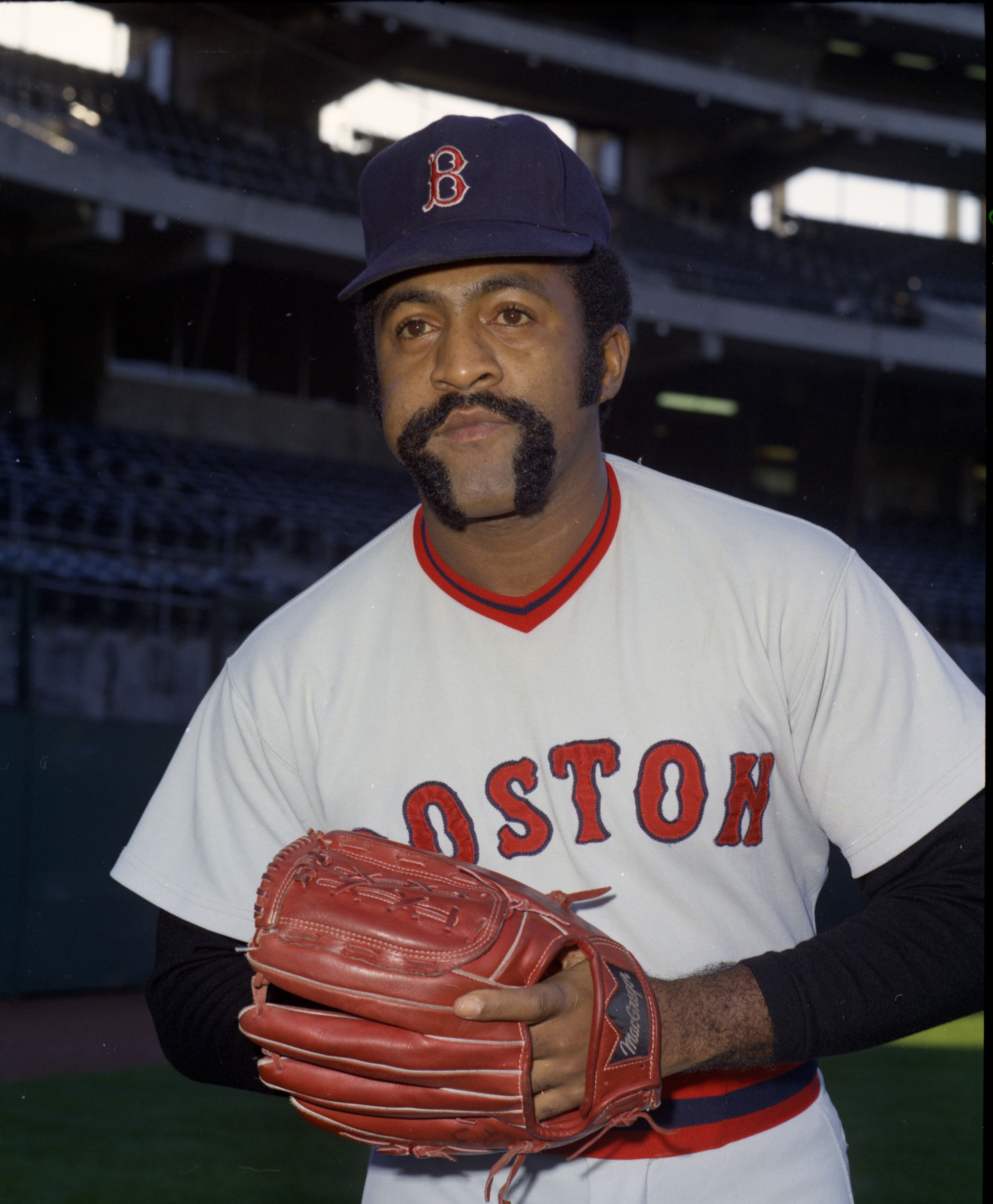Luis Tiant’s brilliant career landed him on Hall of Fame ballot