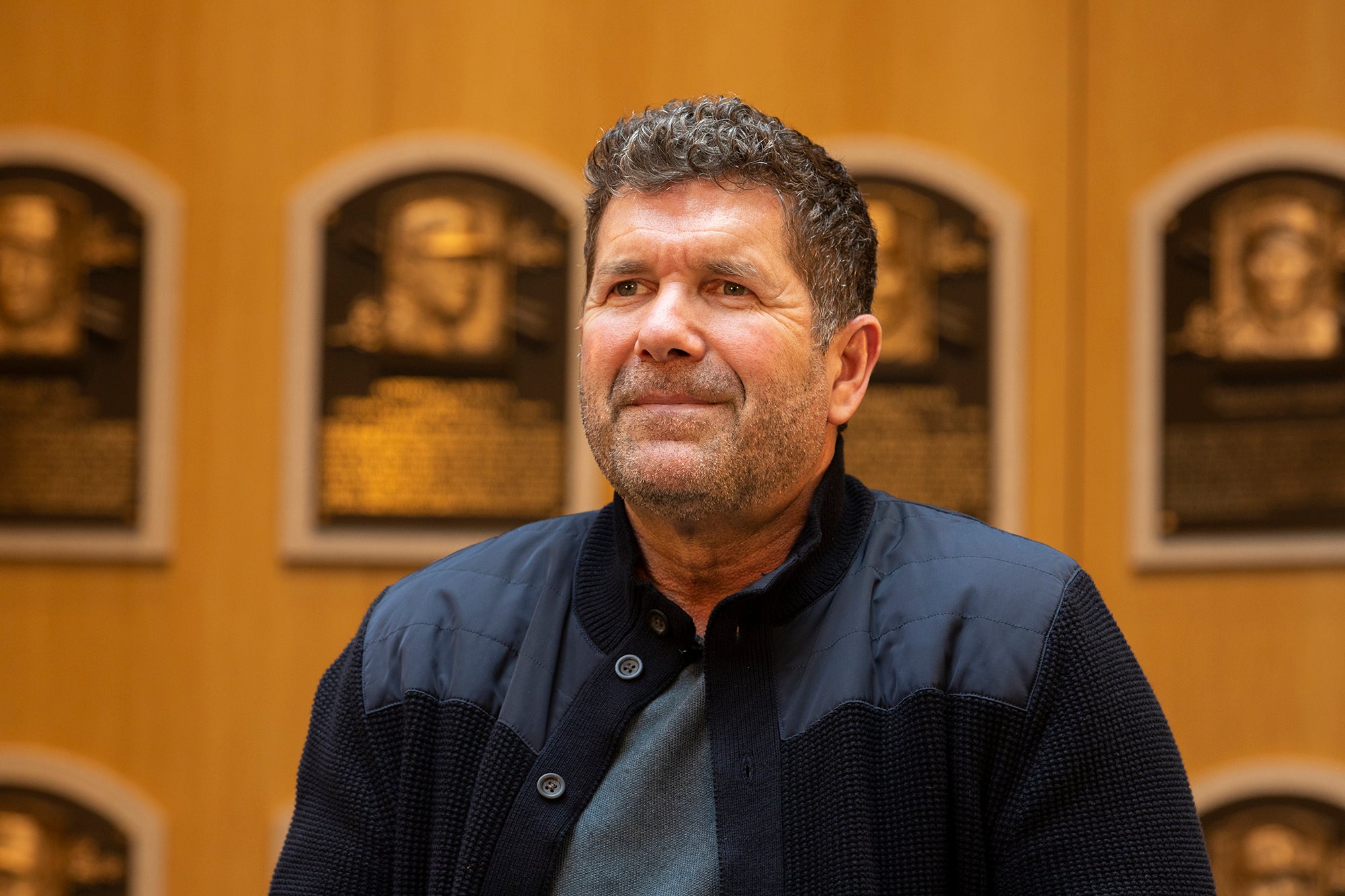 Inside the room: Edgar Martinez brings his trademark cool to Hall of Fame  moment