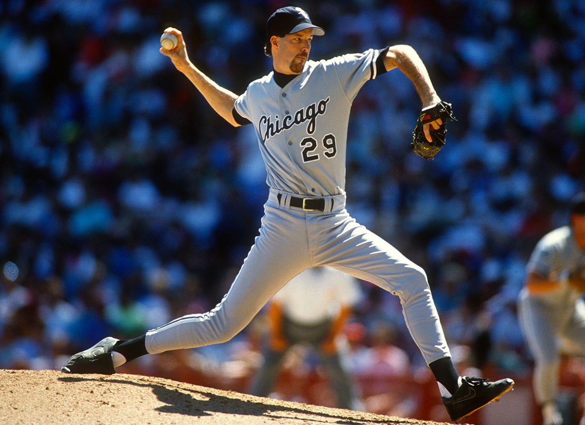 Jack McDowell pitches for White Sox