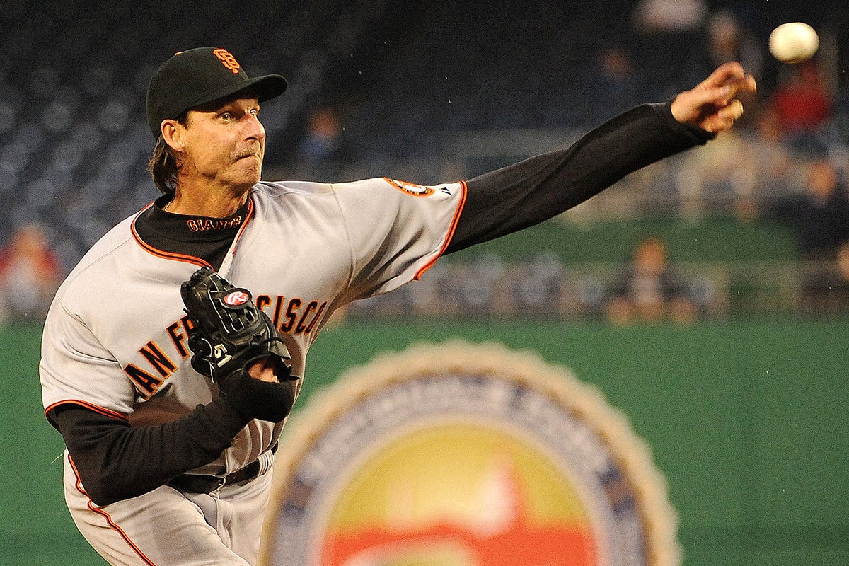 Randy Johnson pitches for San Francisco