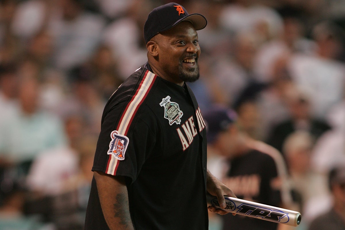 Cecil Fielder in 2004 celebrity softball game