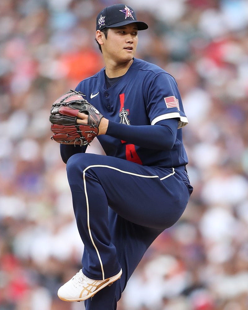 Shohei Ohtani raises left leg while pitching in 2021 All-Star Game