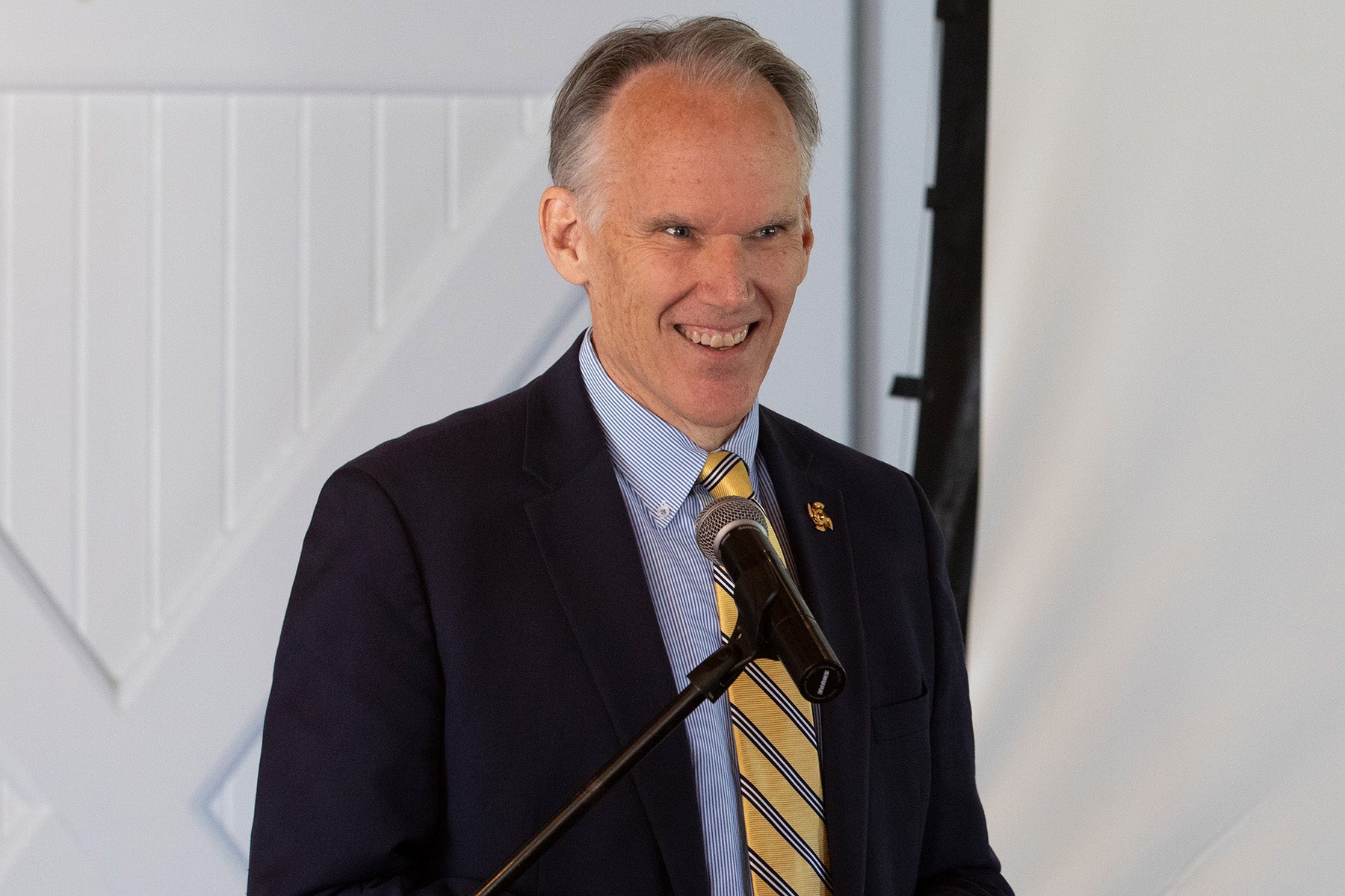 Jim Small speaks at ISHA conference