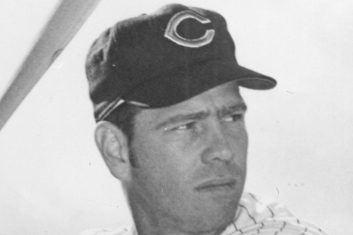 Batting portrait of Max Alvis in Cleveland uniform