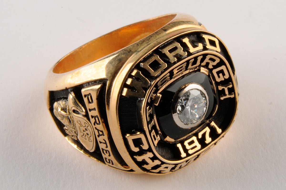 1971 Pittsburgh Pirates World Series ring