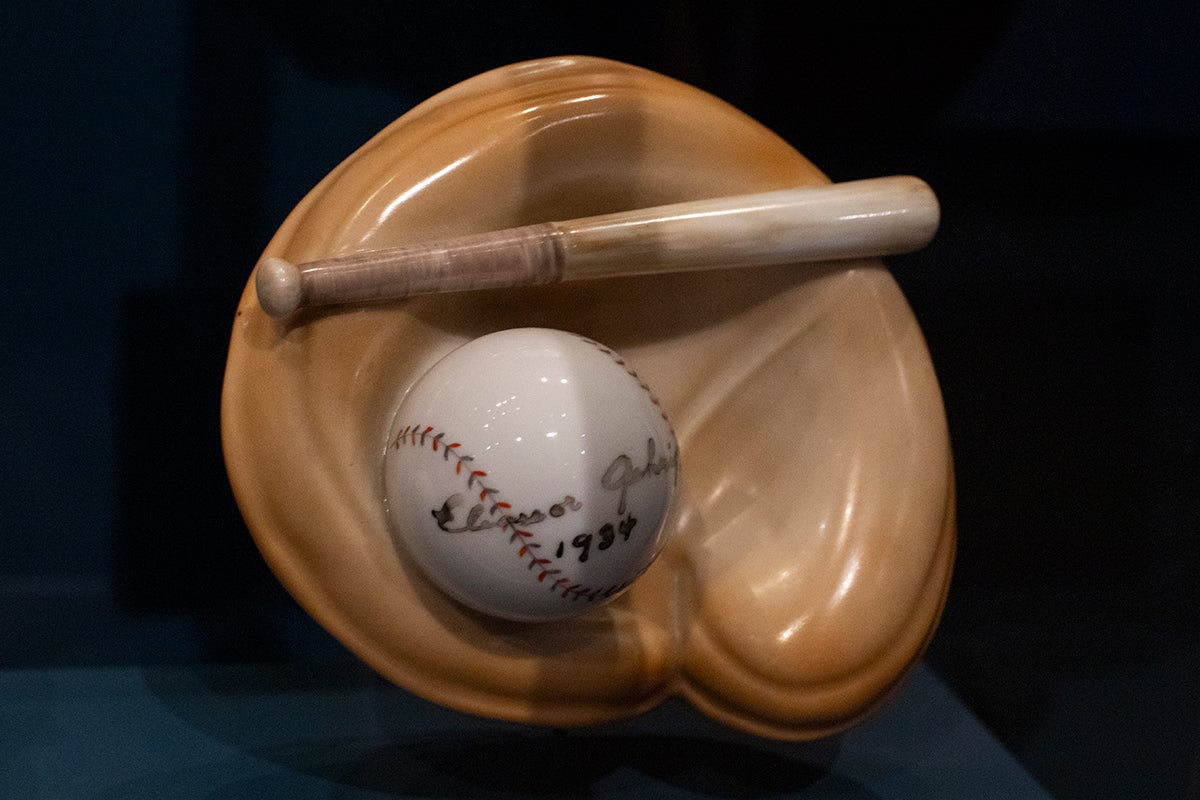 Ball-and-glove ashtray gifted to Lou Gehrig