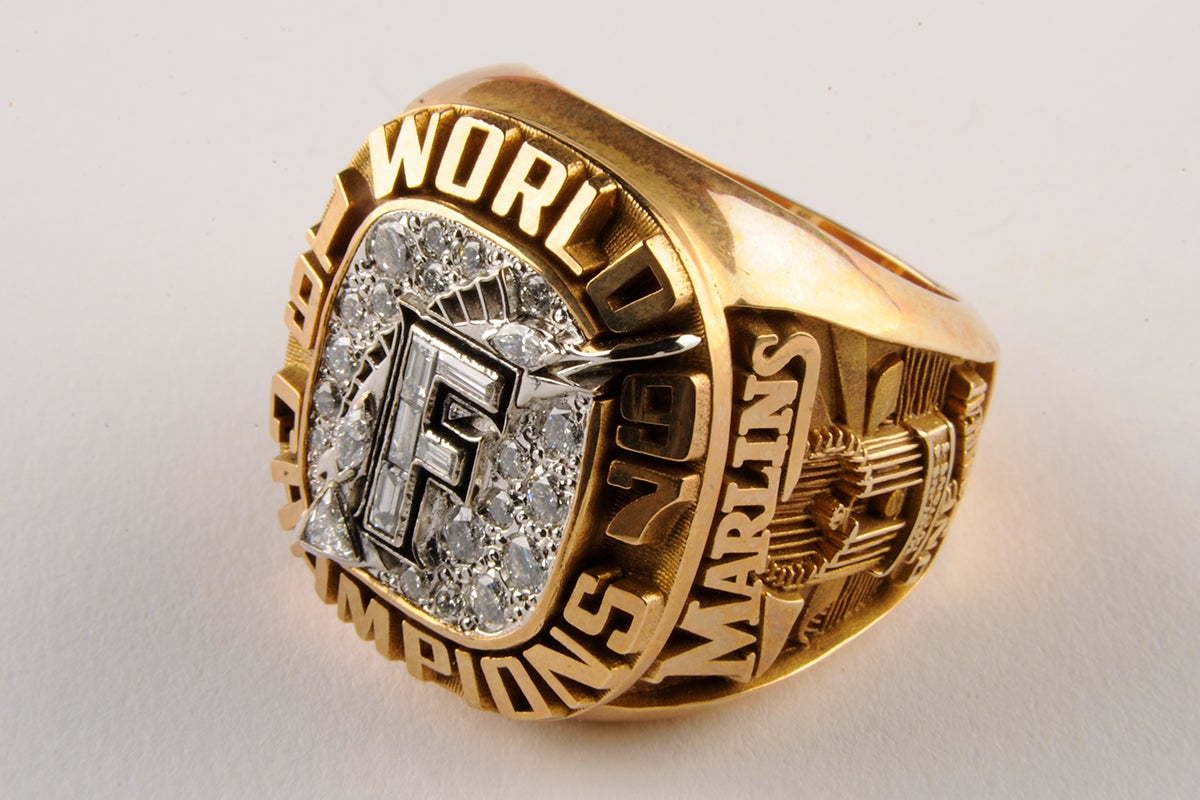 1997 Marlins World Series ring
