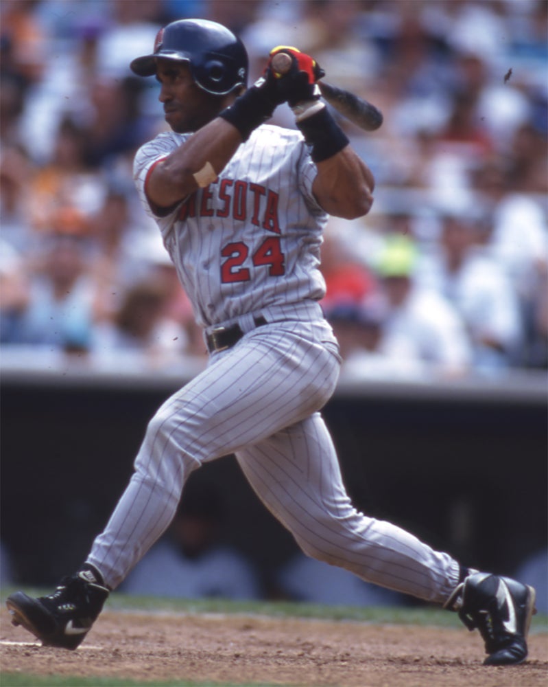 Shane Mack bats for Twins