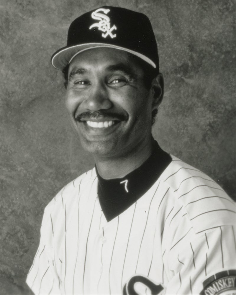 Head and shoulders portrait of Jerry Manuel in White Sox uniform
