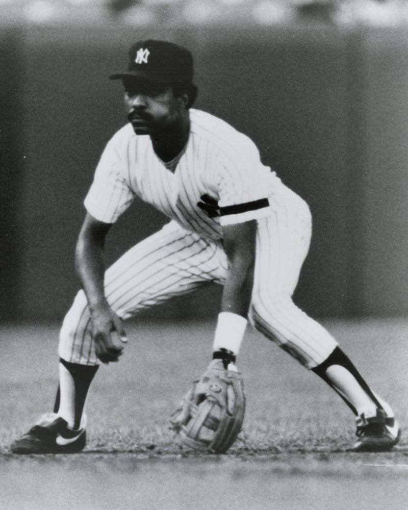 Larry Milbourne on defense for Yankees