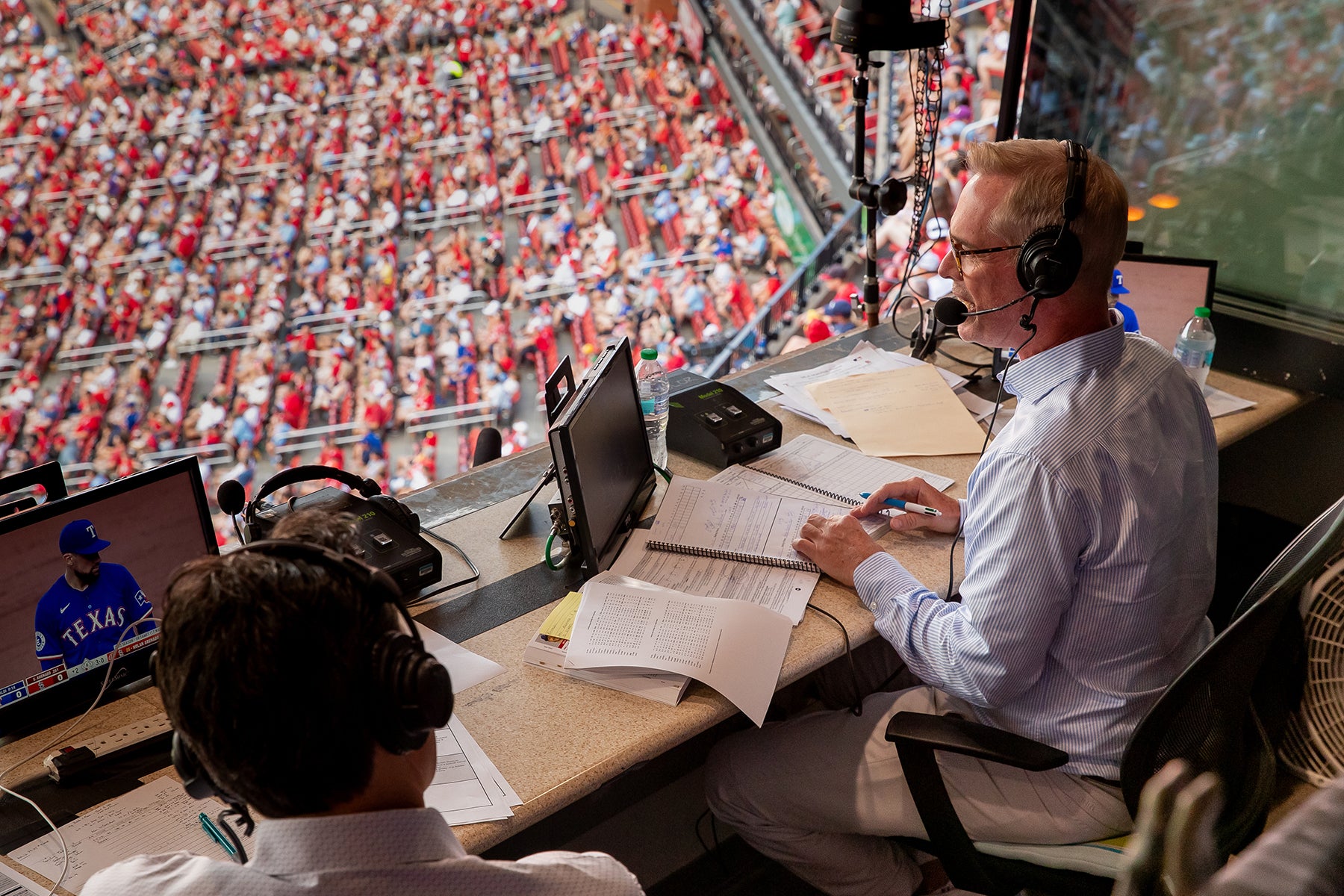 Joe Buck calls Cardinals game