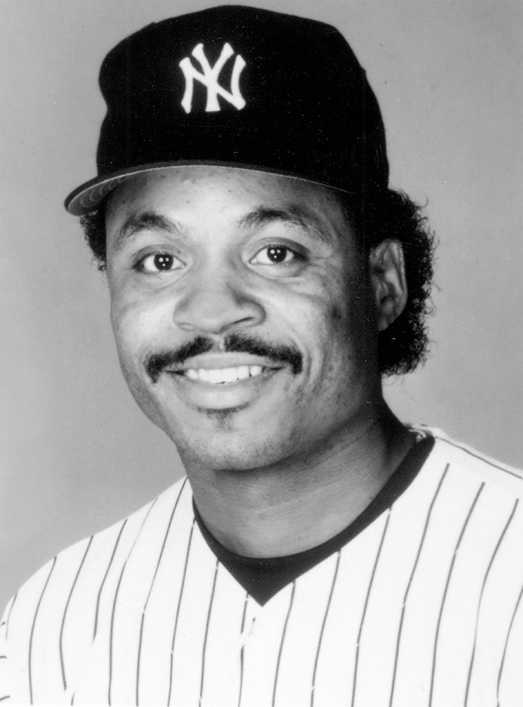 Black and white portrait of Jesse Barfield in Yankees uniform
