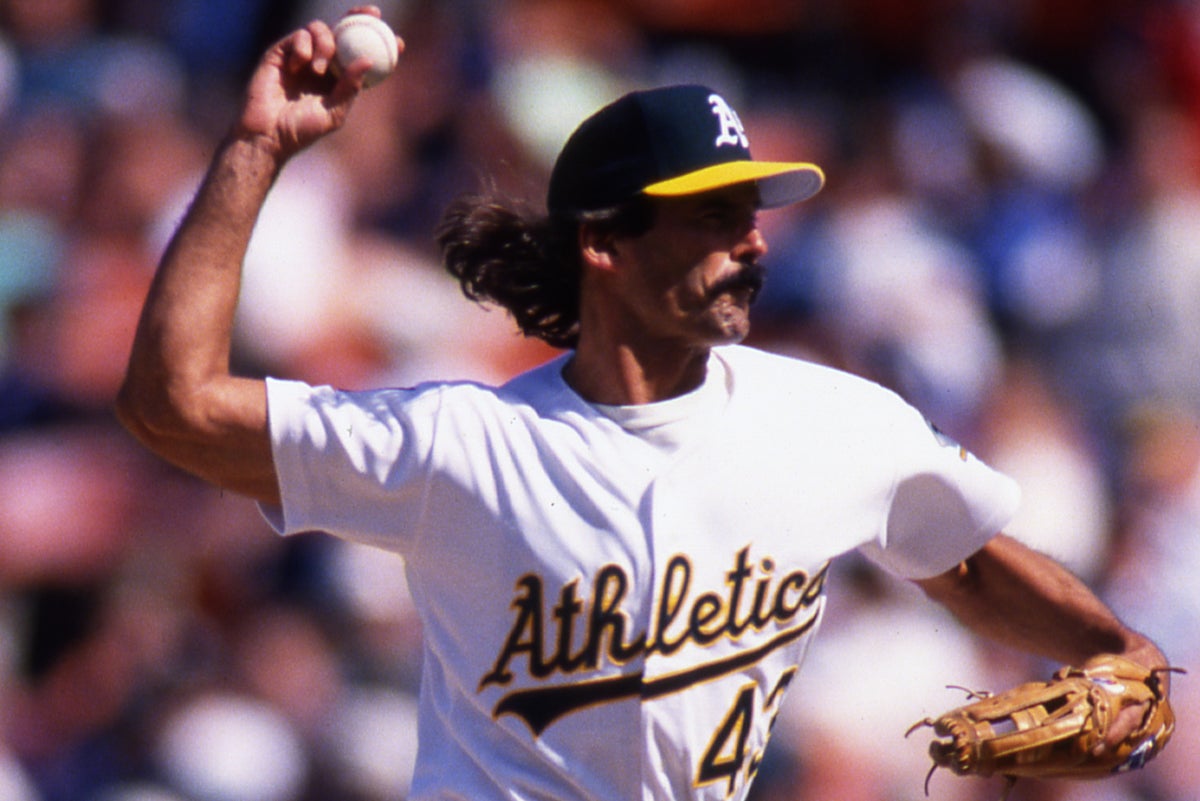 Dennis Eckersley pitches for Athletics