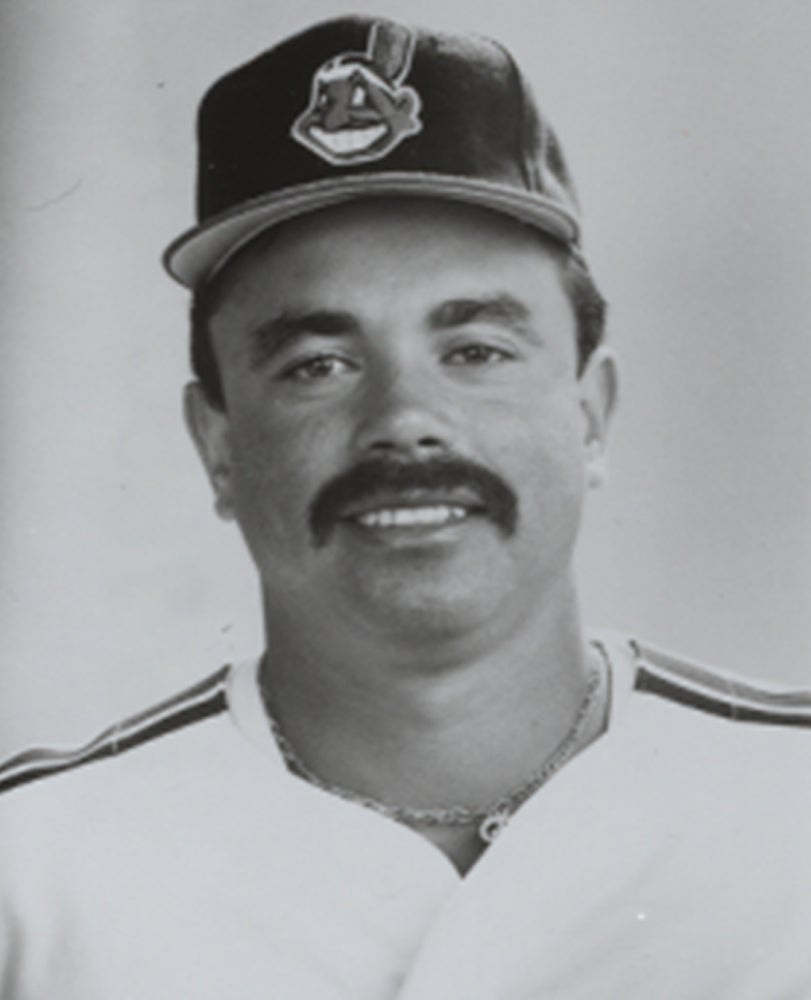 Head and shoulders portrait of Félix Fermín in Cleveland uniform