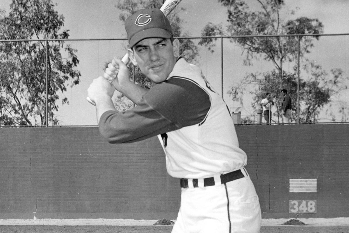 Ray Fosse in right-handed batting stance