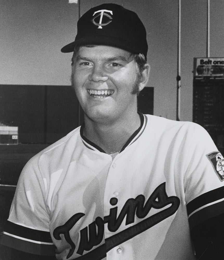 Head and shoulders portrait of Dave Goltz in Twins uniform