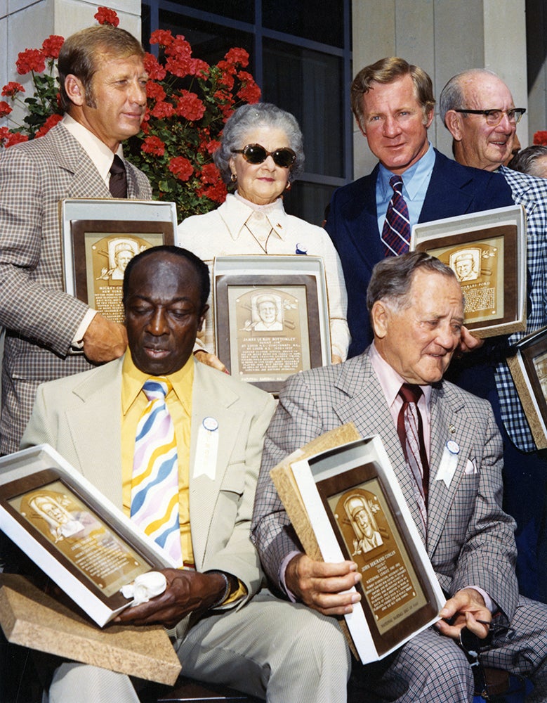 Mickey Mantle, Betty Bottomley, Whitey Ford, Lawrence Thompson, Cool Papa Bell and Jocko Conlan