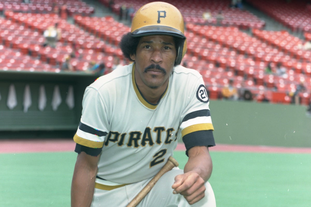 Jackie Hernández in a Pirates uniform