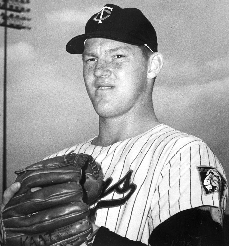 Black and white portrait of Jim Kaat in Twins uniform