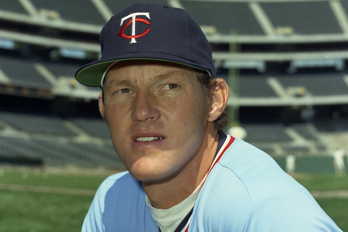 Head and shoulders portrait of Jim Kaat in Twins uniform