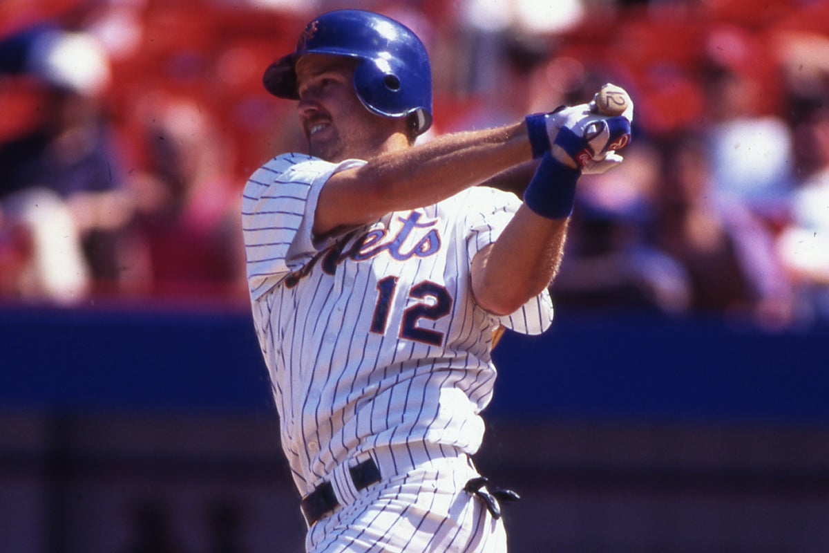 Jeff Kent bats for Mets