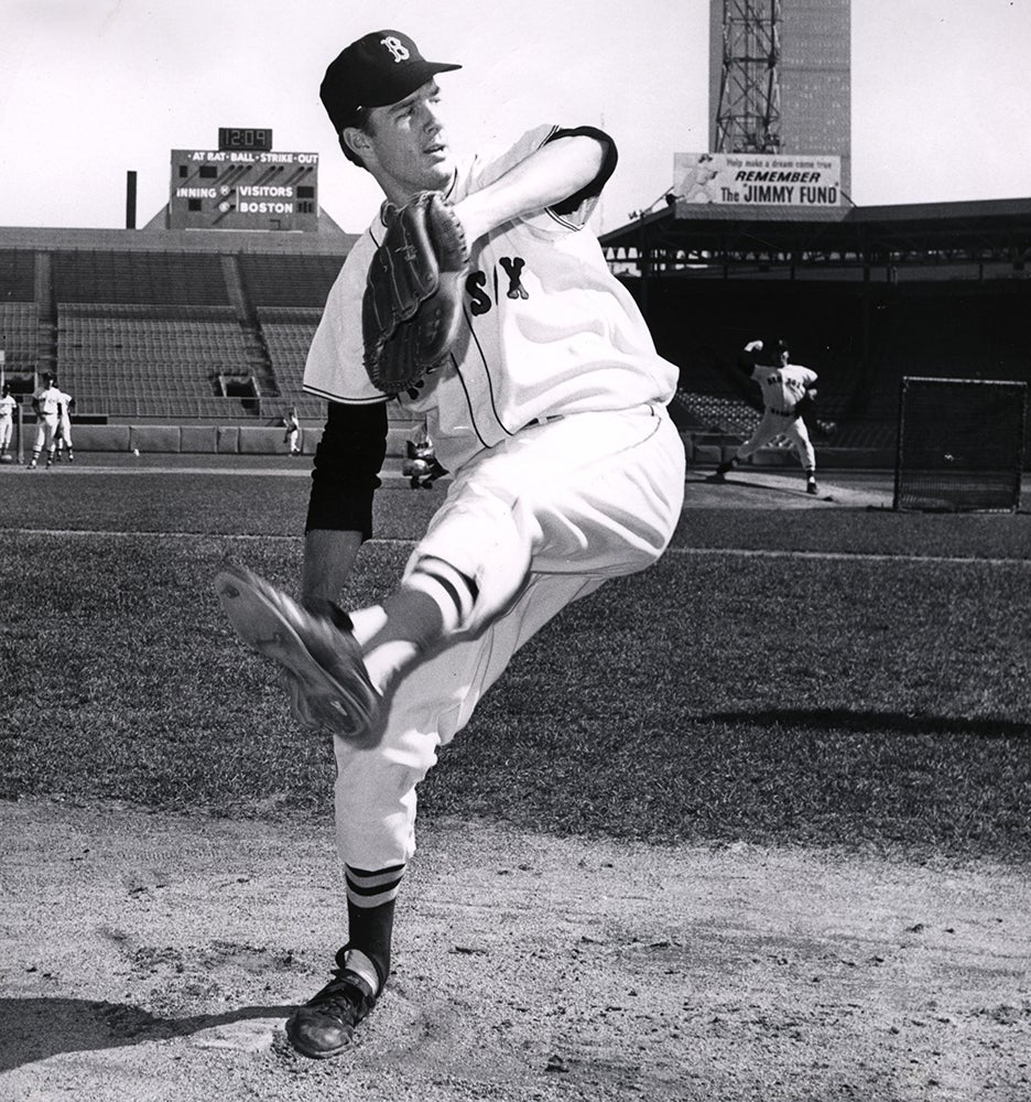 Jim Lonborg throws bullpen at Fenway Park