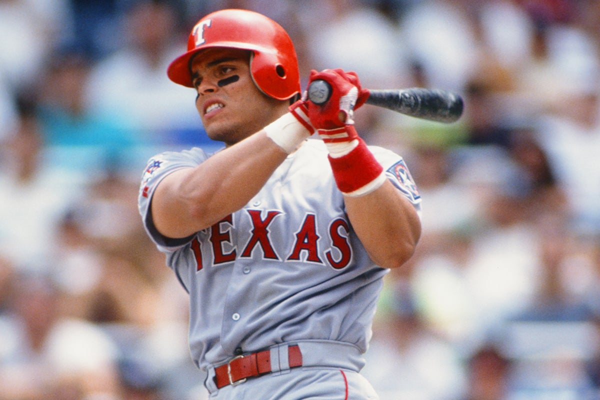 Iván Rodríguez bats for Texas