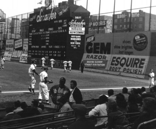 Ebbets Field, Brooklyn, NY, 1956 - BL-176-2000-crop (Pardon/National Baseball Hall of Fame)