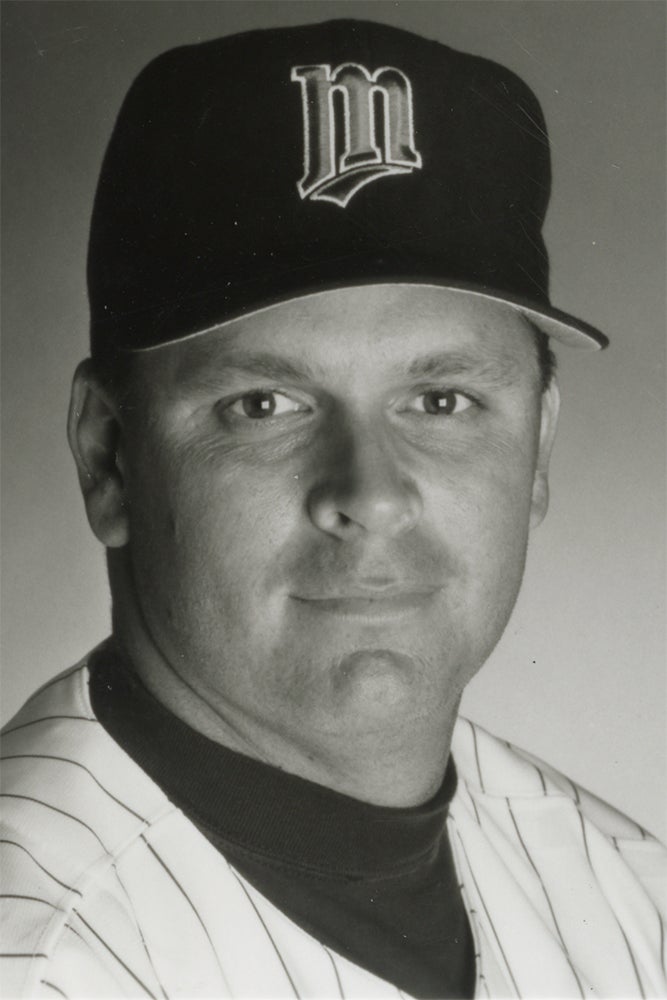 Head and shoulders portrait of Greg Swindell in Twins uniform