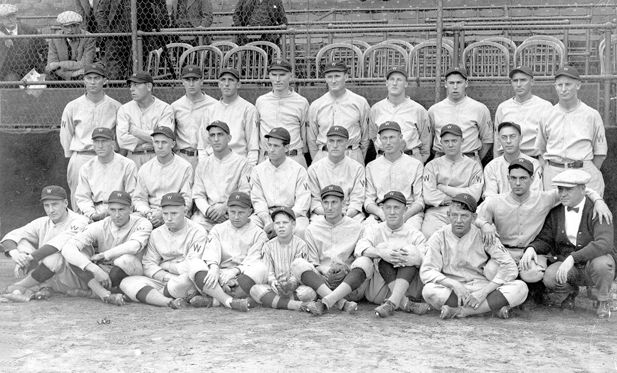 Group portrait of 1924 Washington Senators