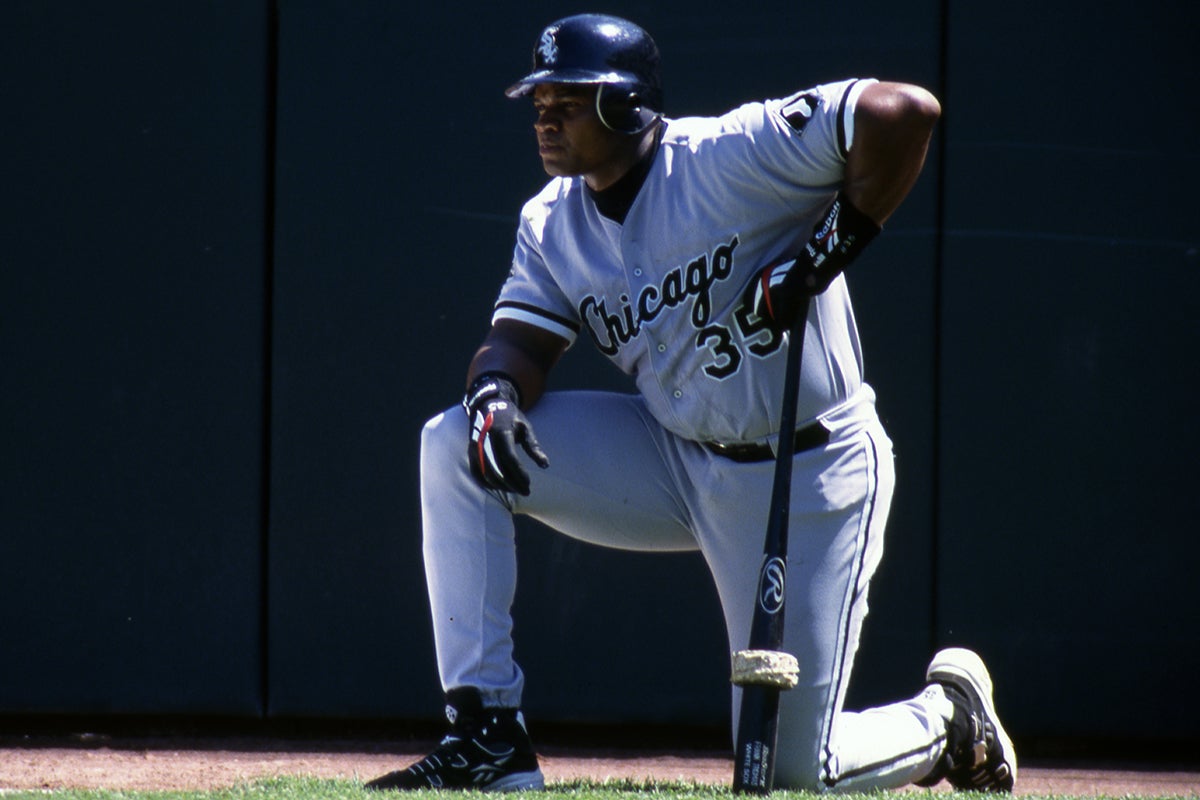 Frank Thomas on knee in on-deck circle