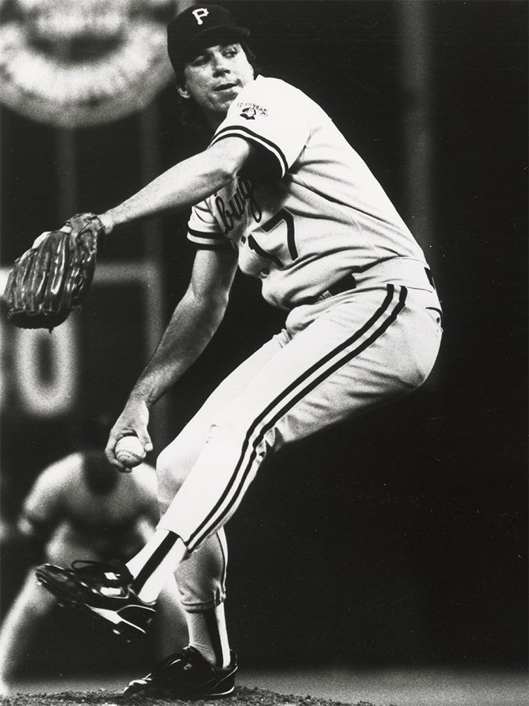 Bob Walk pitches for Pirates