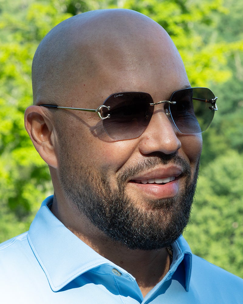 Carlos Beltrán wearing sunglasses