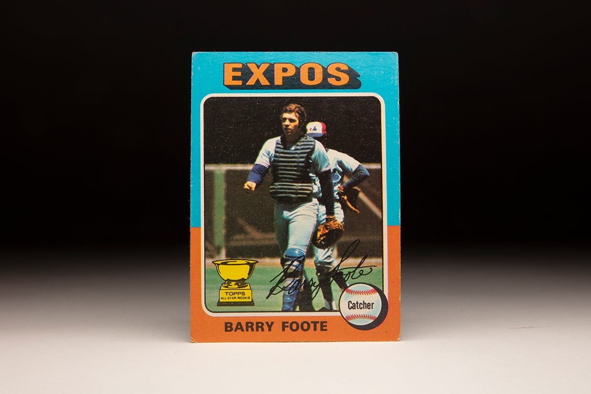 Front of 1975 Topps Barry Foote card