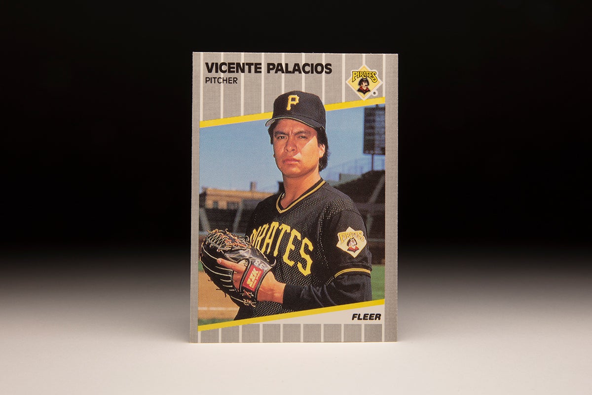 Front of 1989 Fleer Vicente Palacios card