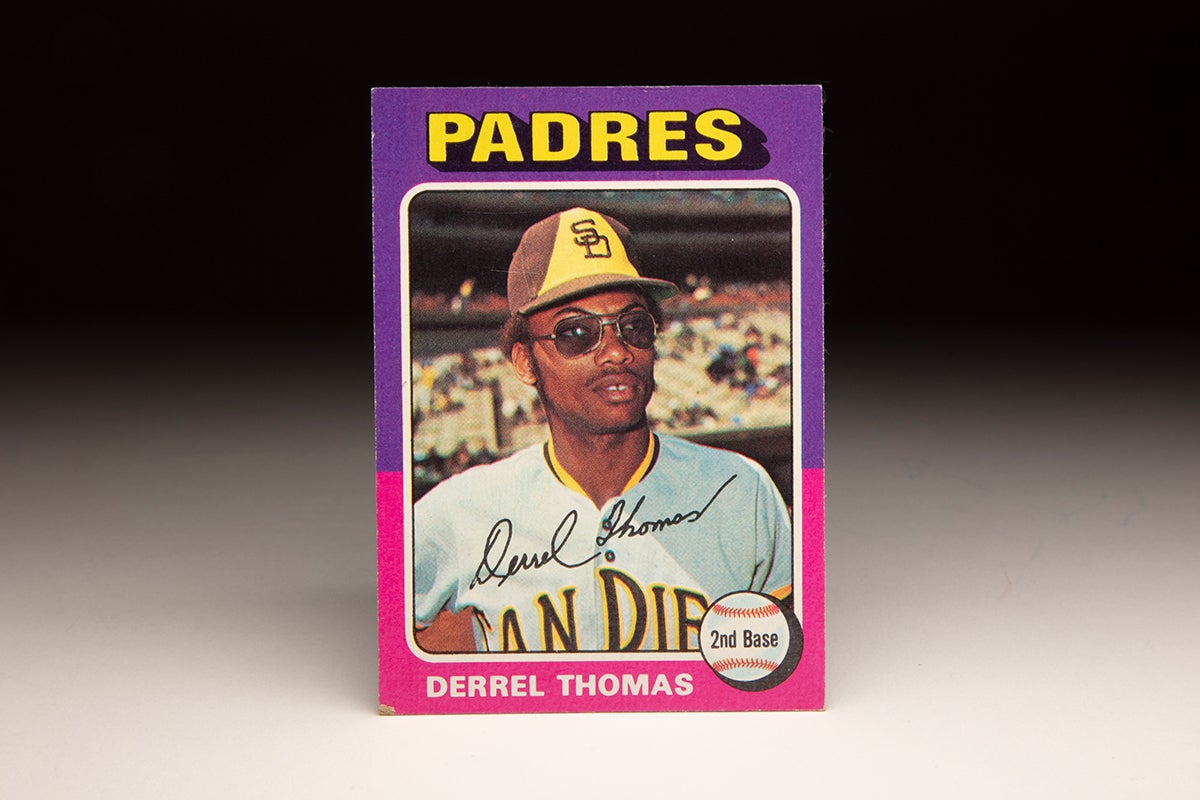 Front of 1975 Topps Derrel Thomas card