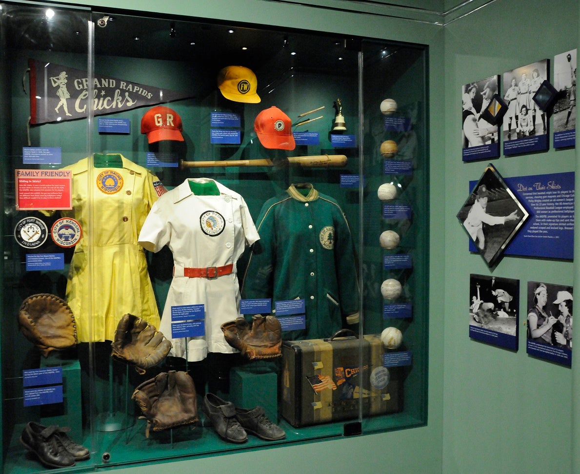 An exhibit case in Diamond Dreams