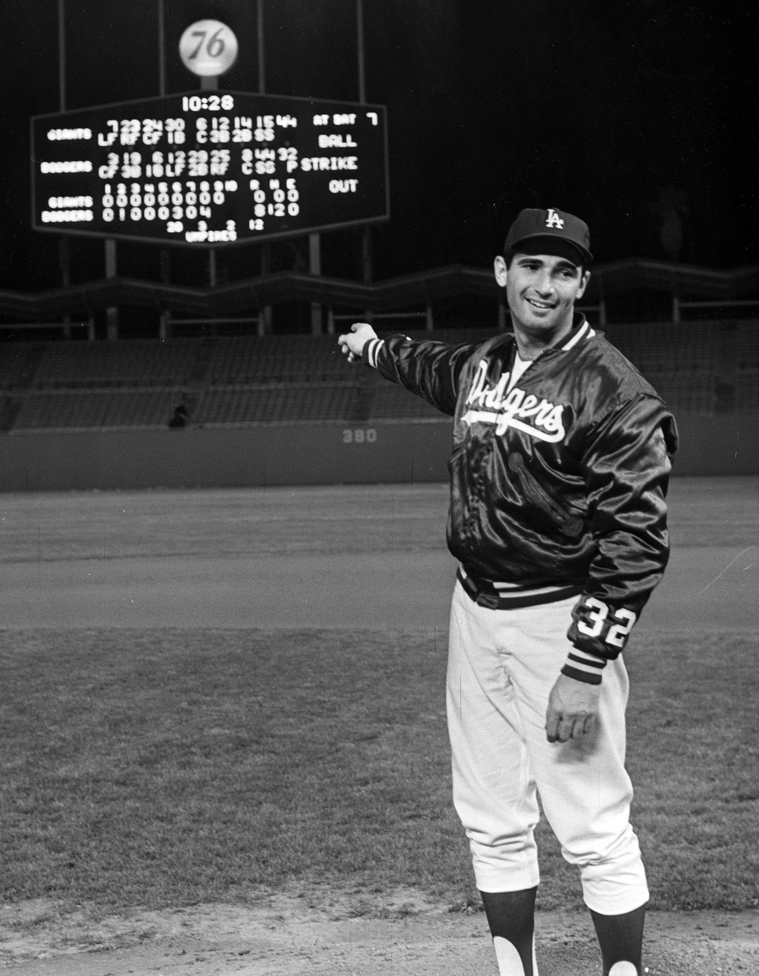 Koufax’s nearly perfect in no-hitter vs. Giants