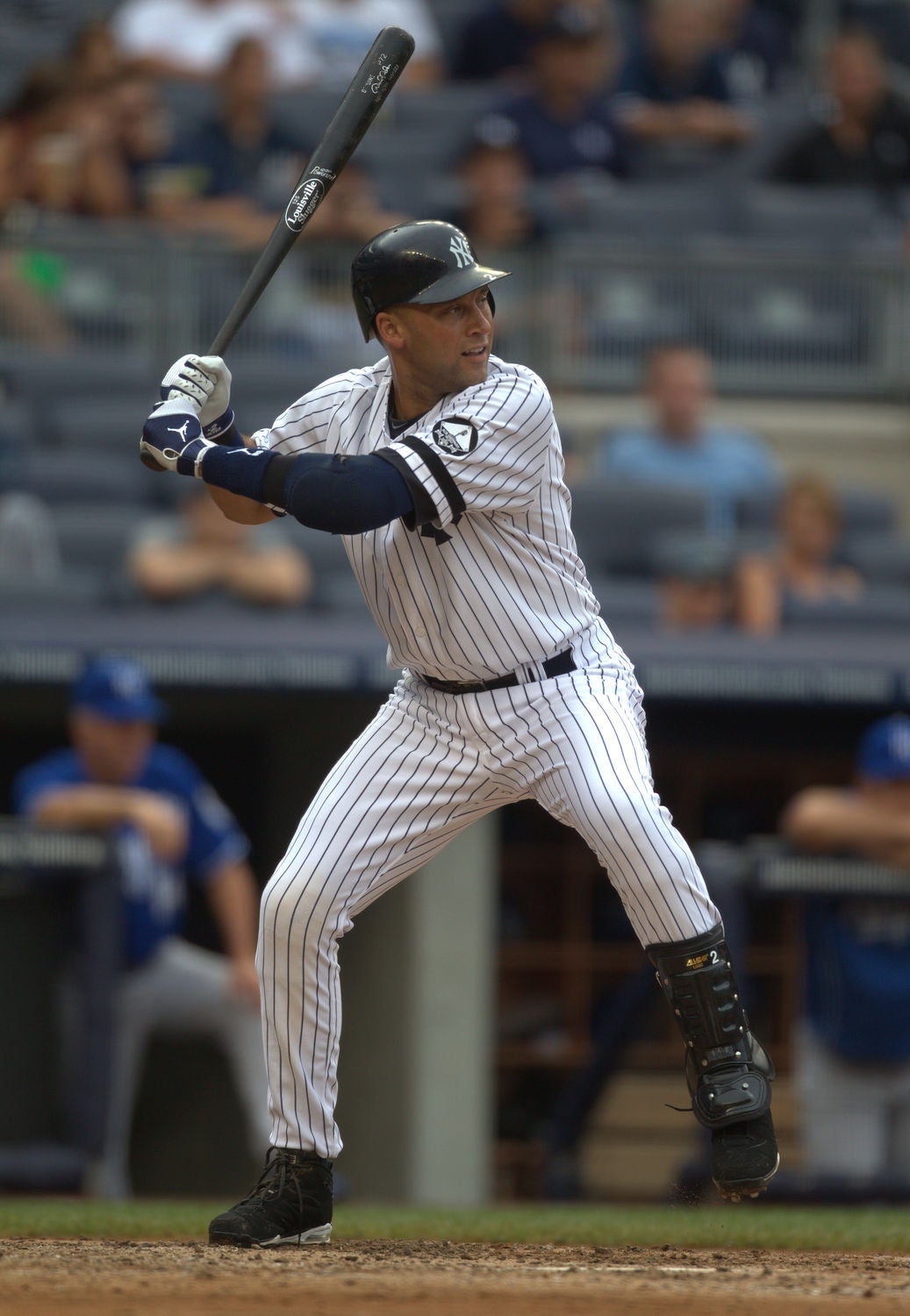 Jeter Goes 5-for-5, Gets 3,000th Hit In Dramatic Fashion | Baseball ...